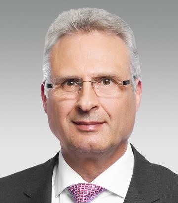 Dr. Hartmut Klusik, Labor Director of Bayer
